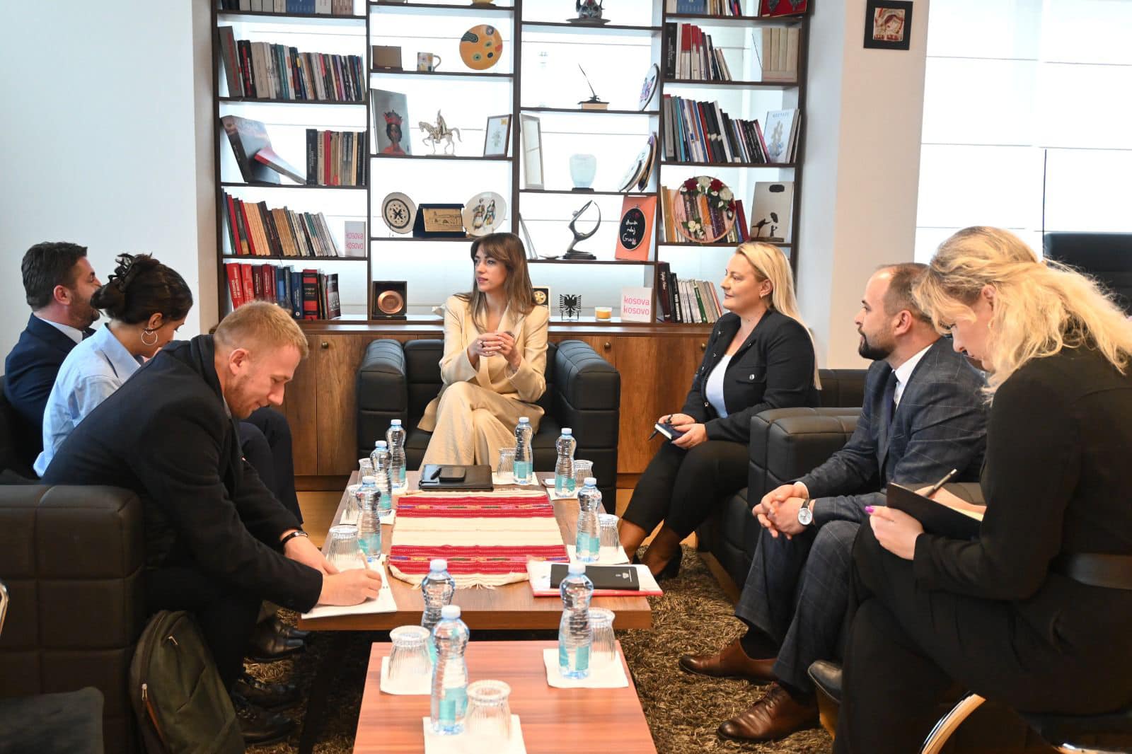 IKKL dhe Ministria e Drejtësisë Forcojnë Bashkëpunimin për Dokumentimin e Krimeve të Luftës