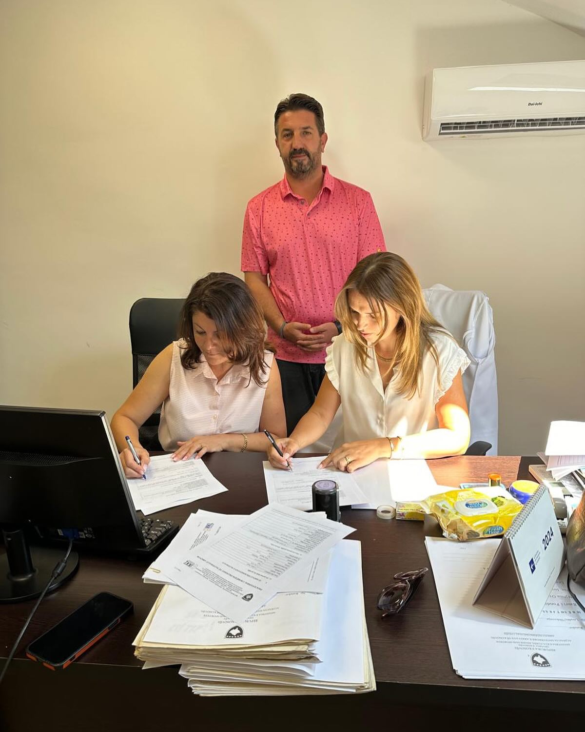 Arkivi Ndërkomunal i Pejës i ka dorëzuar IKKL-së një sasi të konsiderueshme me materiale arkivore