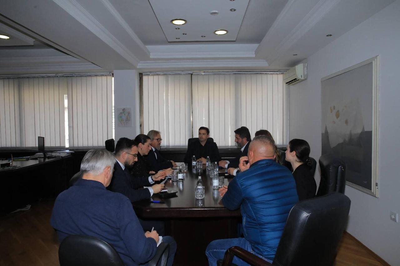 Në Shkup, ekipi i IKKL-së u takua me Ministrin për Politikë Sociale, Demografi dhe Rini të Maqedonisë së Veriut, z. Fatmir Limani