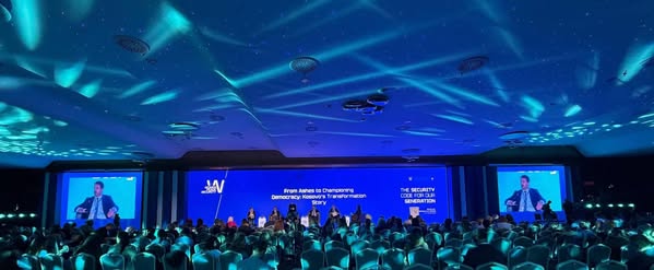 Sot, Dr. Atdhe Hetemi mori pjesë si panelist në sesionin “Nga hiri tek promovimi i demokracisë: Historia e transformimit të Kosovës”, i cili u mbajt në kuadër të Forumit Ndërkombëtar për Gratë, Paqen dhe Sigurinë 2025