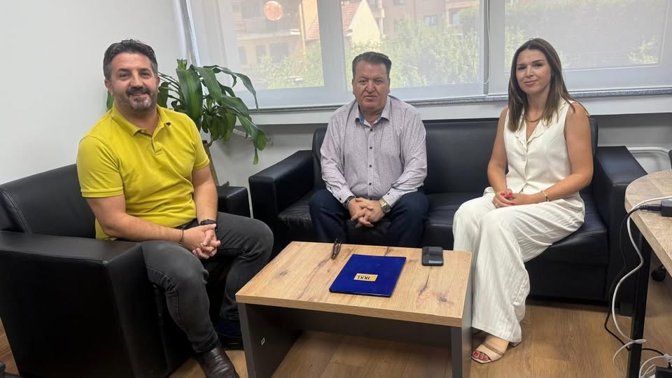 Drejtori Ekzekutiv i IKKL-së priti në takim z. Elmi Berishën, Presidentin e Federatës Pan-Shqiptare të Amerikës, VATRA.