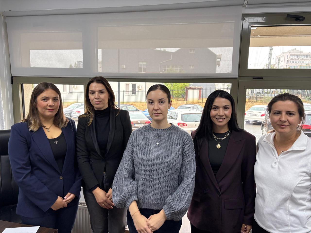 Me qëllim të dokumentimit të fakteve dhe dëshmive autentike mbi krimet e kryera gjatë luftës në Kosovë IKKL ka zhvilluar një intervistë të detajuar me dy nga të mbijetuarat e një prej masakrave më të rënda dhe më të hershme në Kosovë